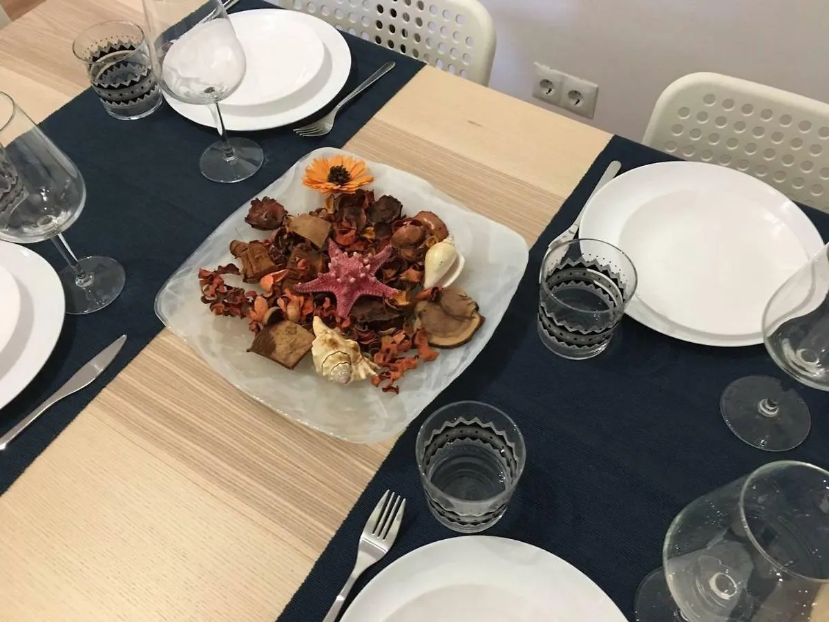 Comfortable Renovated Flat, Wifi! Badalona 0*,